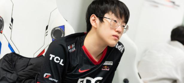 C7娱乐-包含Ming爆冷击败MAD，战术调整引爆全场！的词条