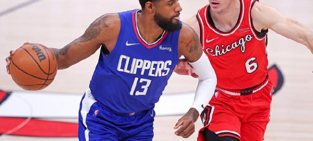 C7娱乐-包含德罗巴在快船比赛中关键助攻，回归赛场引发热议！的词条