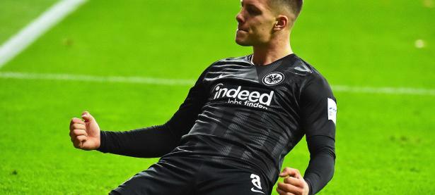 C7- 莱万多夫斯基9分钟5球完整比赛录像 