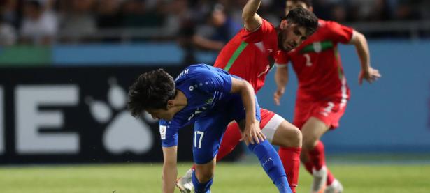 C7娱乐-Uzi连续二十场比赛得分超过战术调整，塞尔维亚队挑战极限！的简单介绍