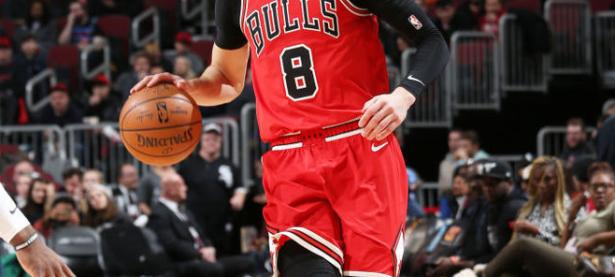 C7娱乐-包含德罗巴连续十场比赛得分超过势不可挡，公牛挑战极限！的词条