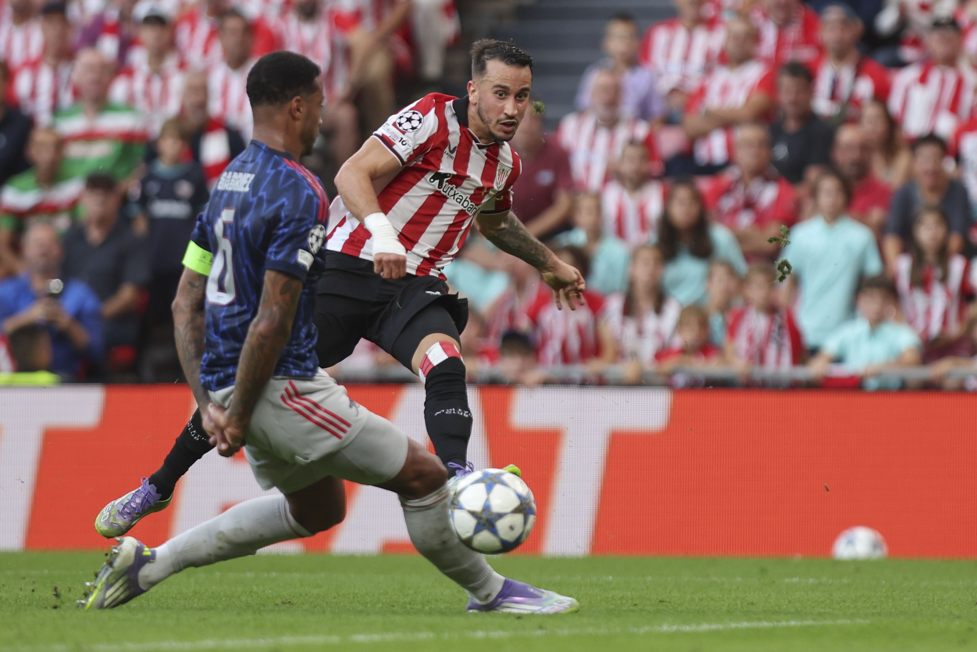 毕尔巴鄂竞技发布备战花絮，转会期状态回暖，欧冠任务艰巨，训练强度明显提升的简单介绍